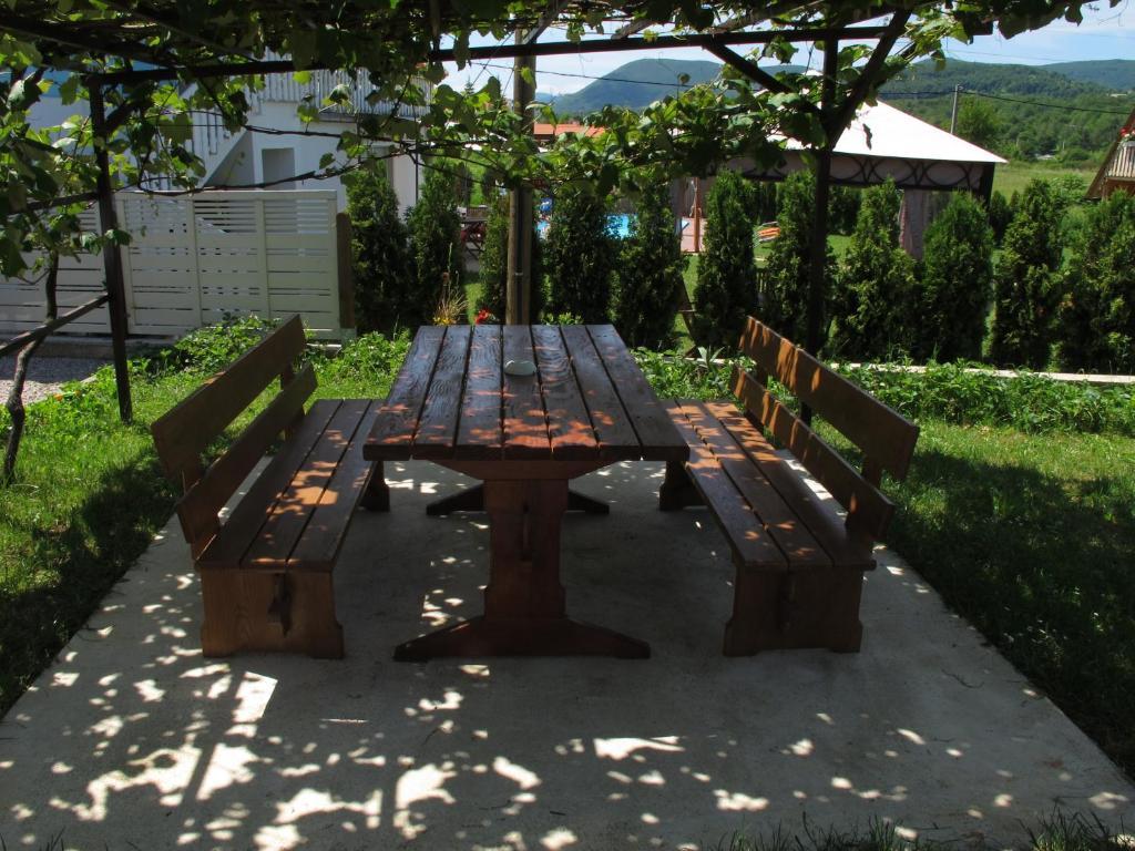 Guesthouse Rupcic Grabovac  Buitenkant foto
